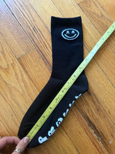 Load image into Gallery viewer, Pretty Lights Smiley Socks