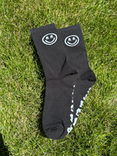 Load image into Gallery viewer, Pretty Lights Smiley Socks