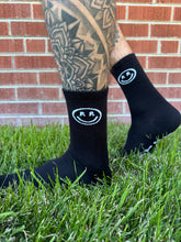 Load image into Gallery viewer, Pretty Lights Smiley Socks