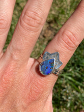 Load image into Gallery viewer, Crown Jewel Ring (sz 9)
